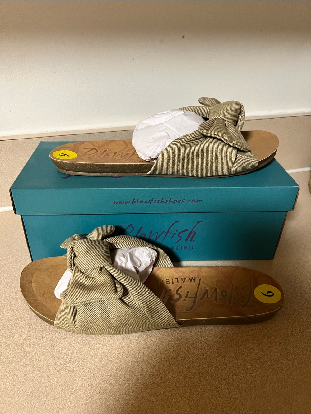 Blowfish Malibu Women's Olive Knot Slide Sandals
